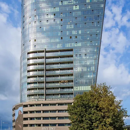 Hanza Tower Studio 720 Appartamento *